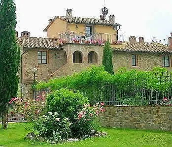 Santa Maria Aparthotel 3*